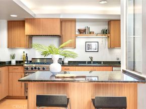1035 19th Street 102, Santa Monica CA 90403