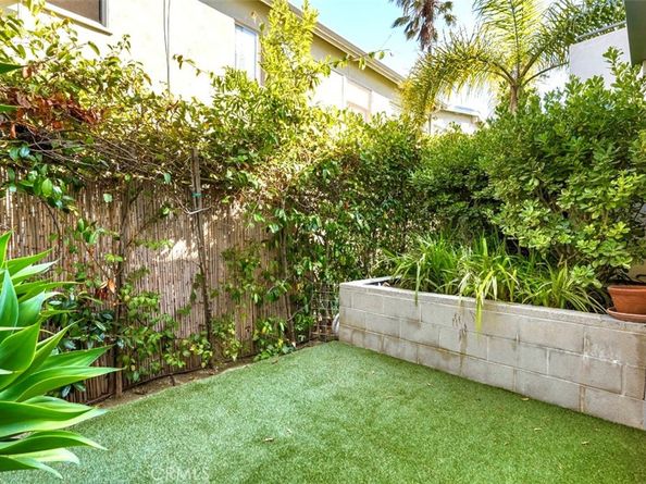 1035 19th Street 102, Santa Monica CA 90403