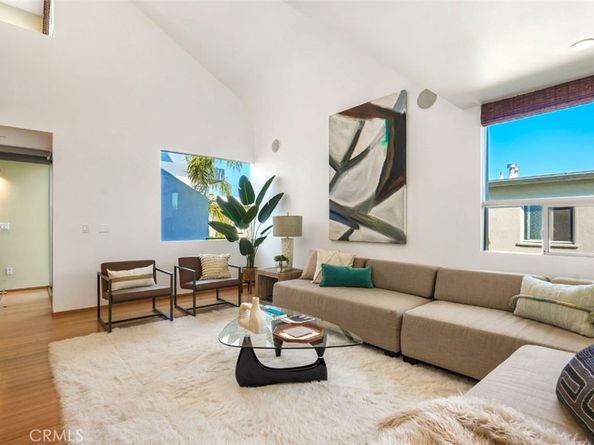 1035 19th Street 102, Santa Monica CA 90403