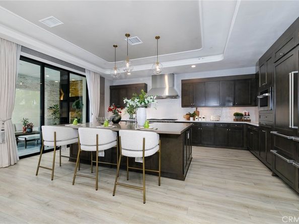 114 Interstellar, Irvine CA 92618