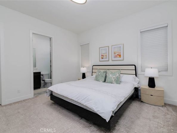 114 Interstellar, Irvine CA 92618