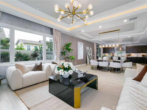 114 Interstellar, Irvine CA 92618