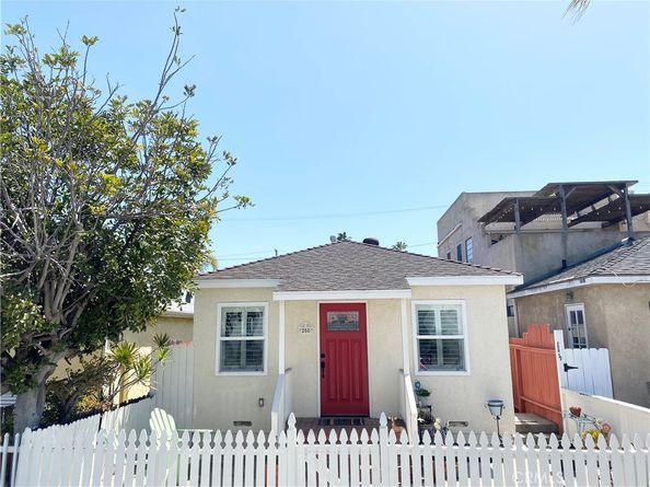 258 17th Street, Seal Beach CA 90740
