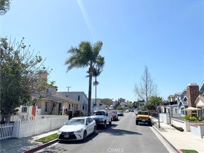 258 17th Street, Seal Beach CA 90740