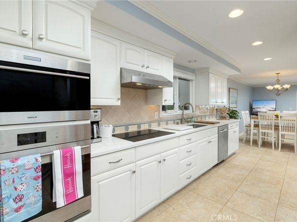 1627 Seal Way, Seal Beach CA 90740