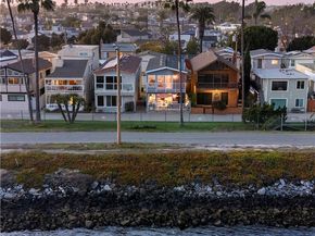 1627 Seal Way, Seal Beach CA 90740