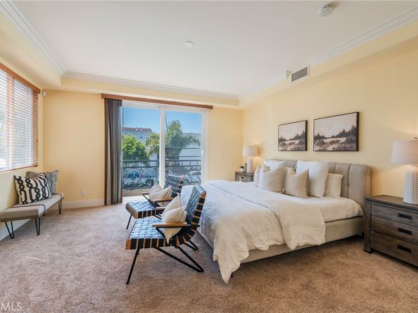 416 15th Street, Huntington Beach CA 92648