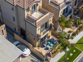 416 15th Street, Huntington Beach CA 92648