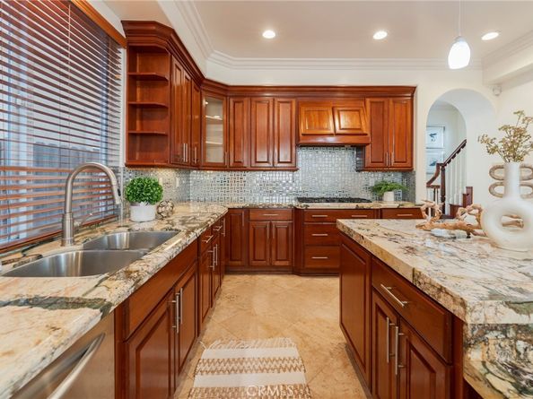 416 15th Street, Huntington Beach CA 92648