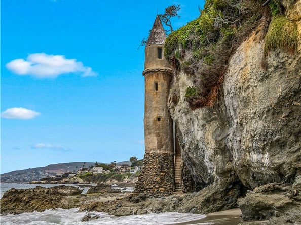 320 Ashton Drive, Laguna Beach CA 92651