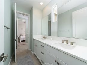 639 Athos, Lake Forest CA 92630