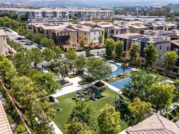 639 Athos, Lake Forest CA 92630