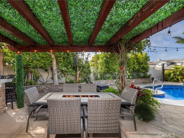 16561 Wanderer Lane, Huntington Beach CA 92649