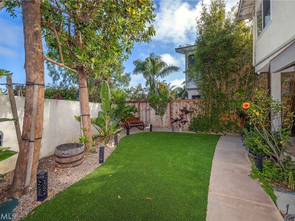 16561 Wanderer Lane, Huntington Beach CA 92649