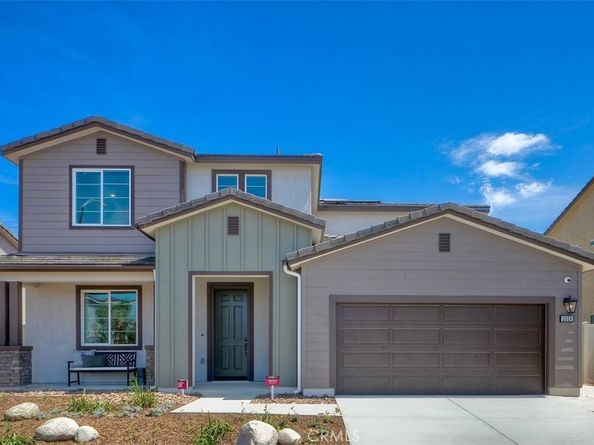 2066 Woolem Place, Escondido CA 92026