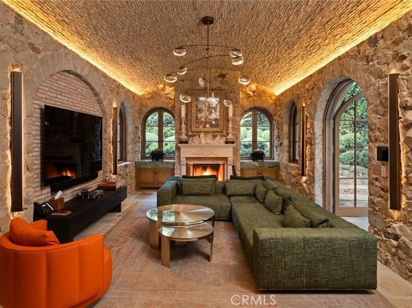 36 Pelican Crest Drive, Newport Coast CA 92657