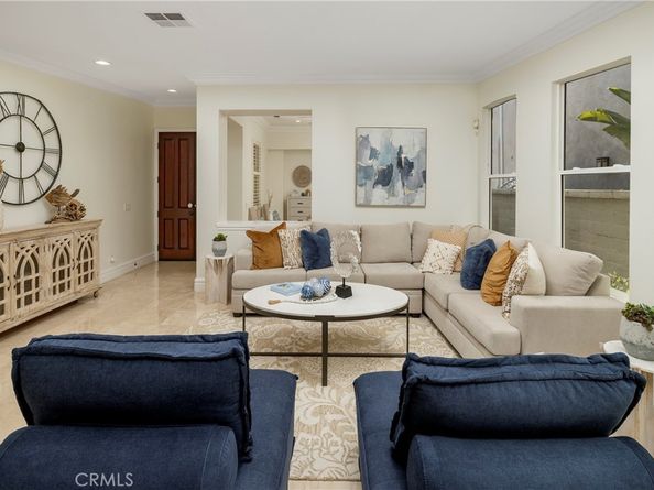 19084 Redford Lane, Huntington Beach CA 92648