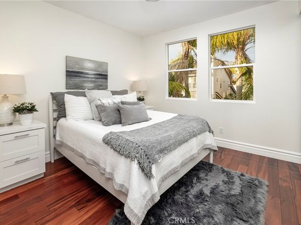 19084 Redford Lane, Huntington Beach CA 92648