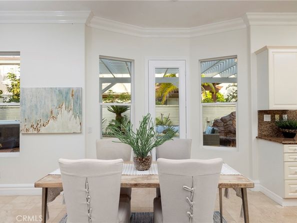 19084 Redford Lane, Huntington Beach CA 92648