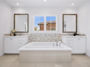 152 Toretta, Irvine CA 92602