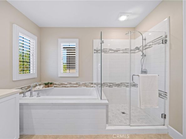 100 Viano, Irvine CA 92602