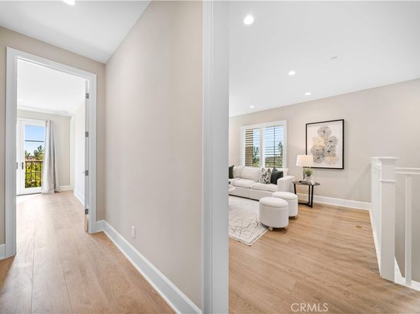 100 Viano, Irvine CA 92602