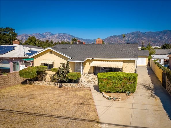 207 Los Angeles Avenue, Monrovia CA 91016