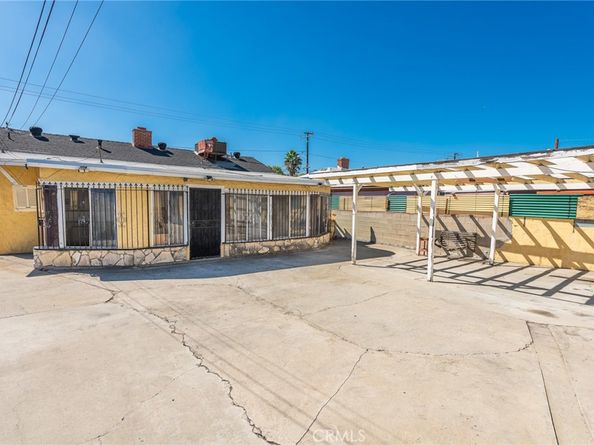 207 Los Angeles Avenue, Monrovia CA 91016
