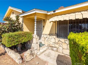 207 Los Angeles Avenue, Monrovia CA 91016