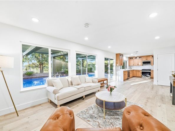 27951 Faroles, Mission Viejo CA 92692