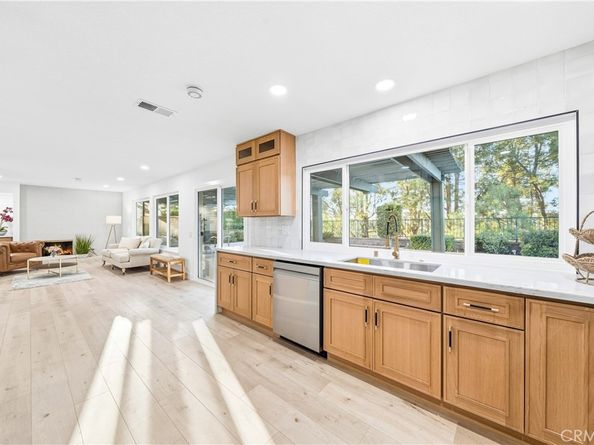 27951 Faroles, Mission Viejo CA 92692