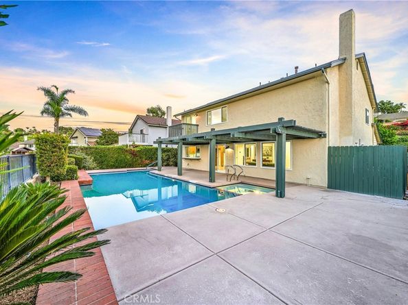 27951 Faroles, Mission Viejo CA 92692
