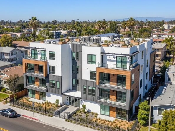 5649 5649 Lauretta, San Diego CA 92110