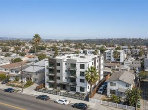 5649 5649 Lauretta, San Diego CA 92110