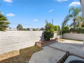 2261 E Badillo, Covina CA 91724