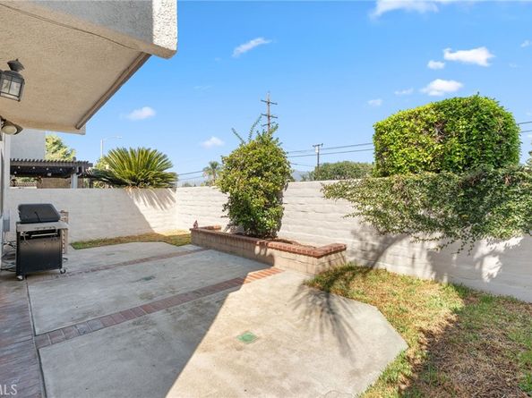 2261 E Badillo, Covina CA 91724