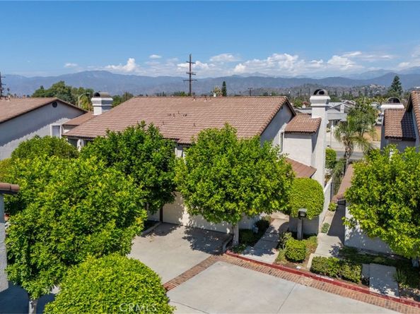 2261 E Badillo, Covina CA 91724