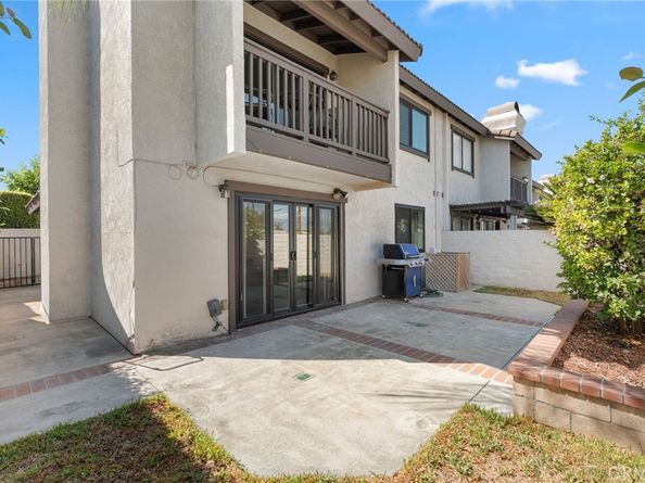 2261 E Badillo, Covina CA 91724