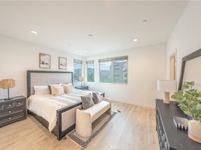 177 Frame, Irvine CA 92618