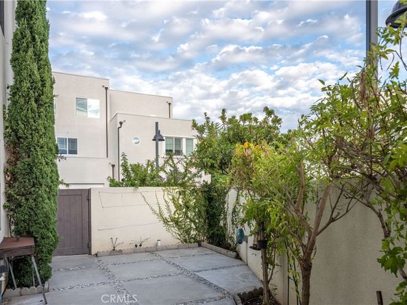 177 Frame, Irvine CA 92618