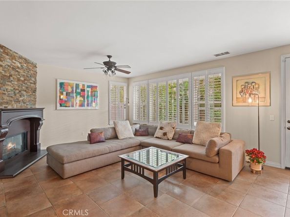 1858 W Meadowbrook, Santa Ana CA 92704