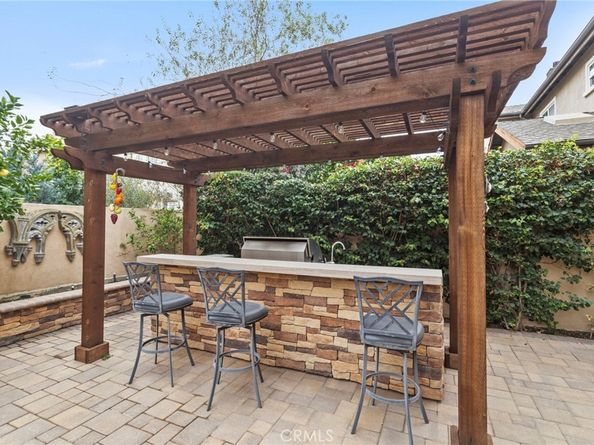 1858 W Meadowbrook, Santa Ana CA 92704