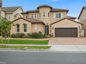 1858 W Meadowbrook, Santa Ana CA 92704