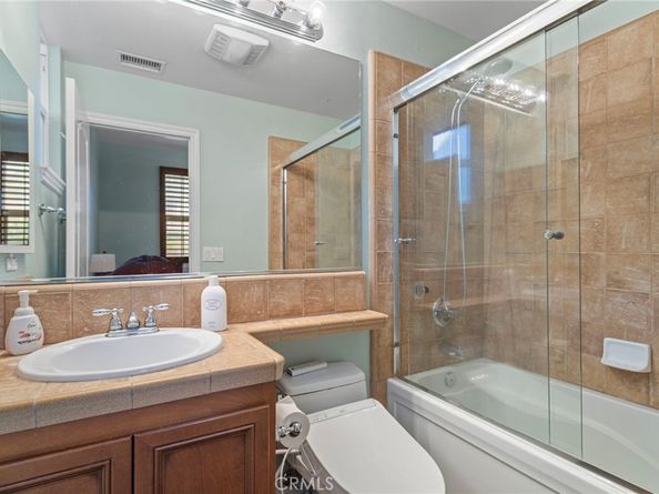 1858 W Meadowbrook, Santa Ana CA 92704