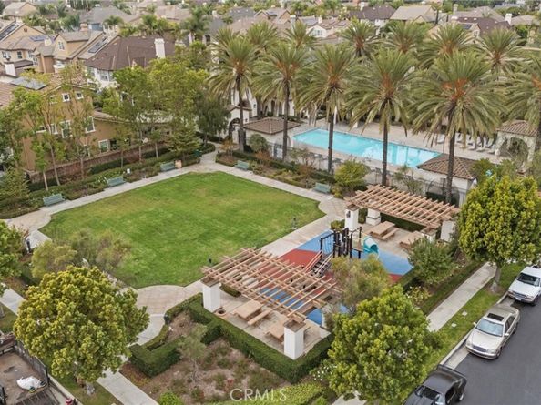 1858 W Meadowbrook, Santa Ana CA 92704