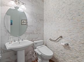 1858 W Meadowbrook, Santa Ana CA 92704