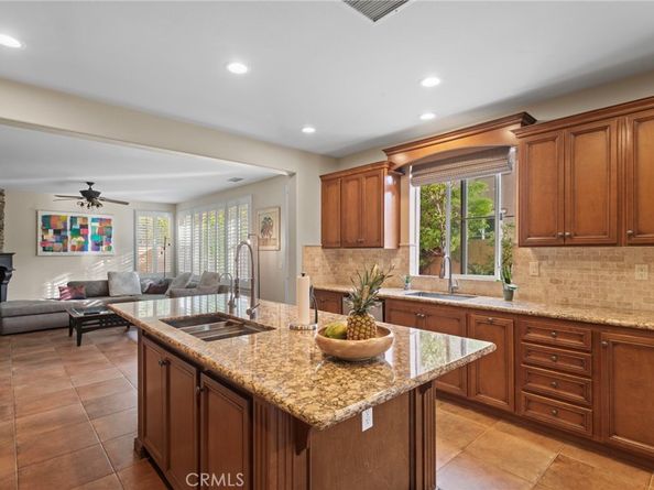 1858 W Meadowbrook, Santa Ana CA 92704