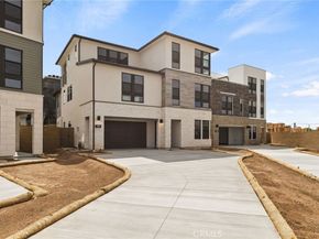 204 Stage, Irvine CA 92618