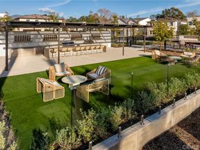 101 Red Oak, Lake Forest CA 92630