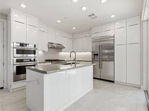 101 Red Oak, Lake Forest CA 92630